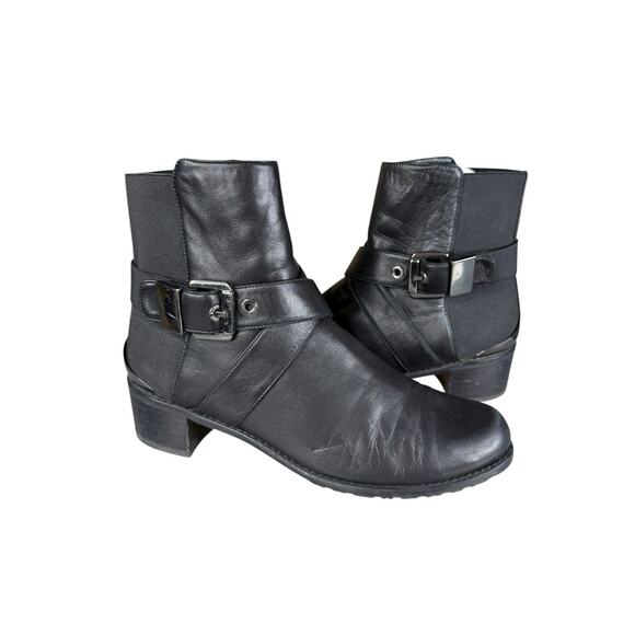 Stuart Weitzman Black Leather Buckle Ankle Boots Size 7 Block Heel - Picture 1 of 8